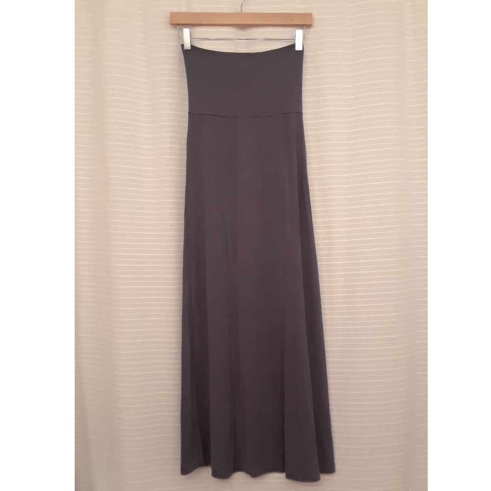Classic grey maxi skirt